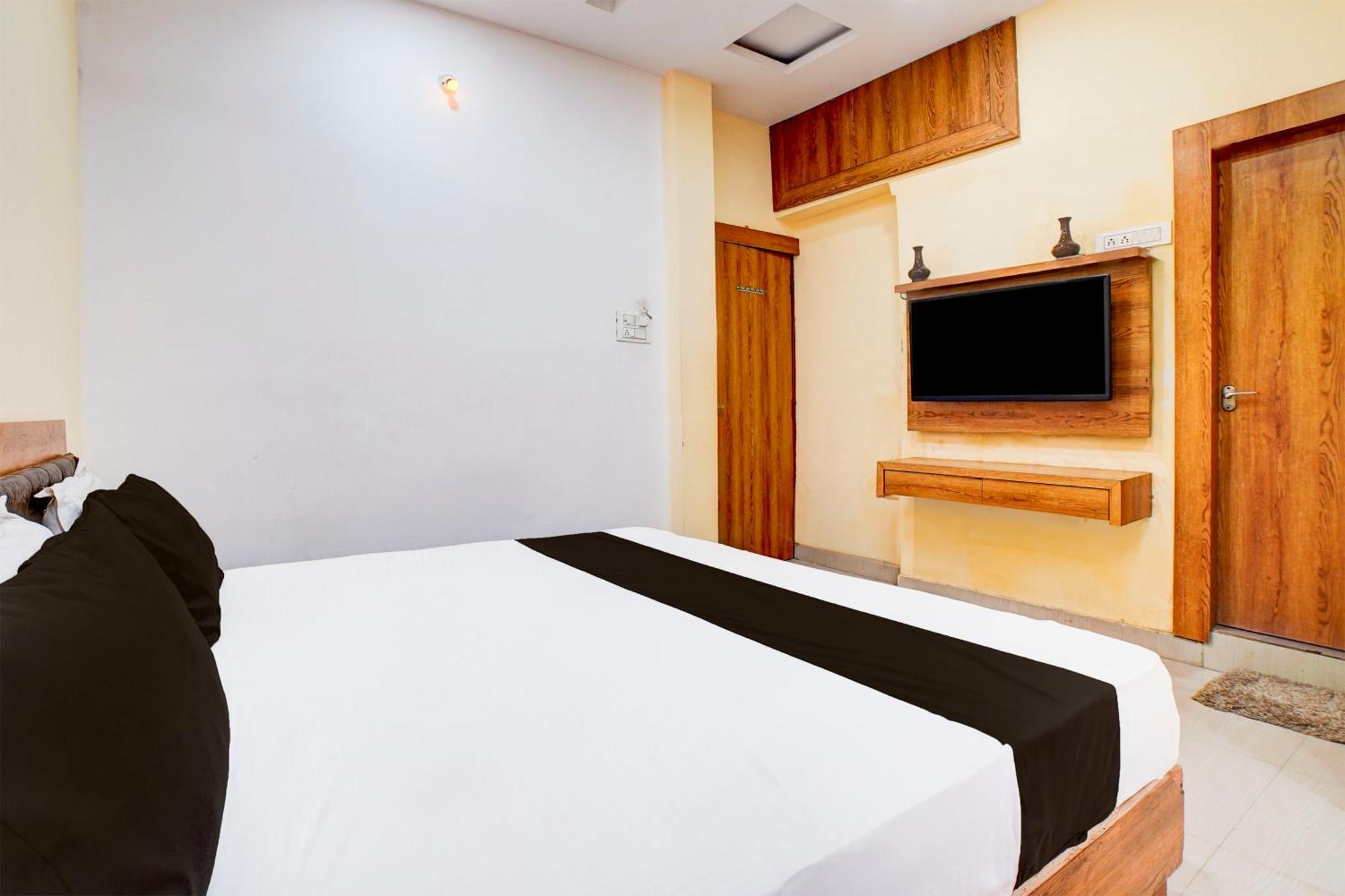 Hotel O Lake Link Bhopal Eksteriør billede